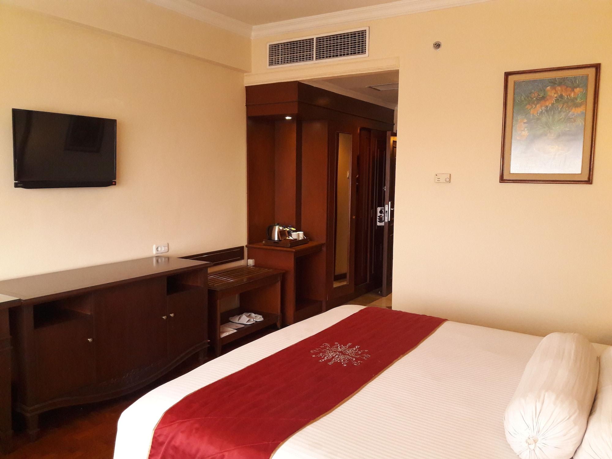 The Sunan Hotel Solo Екстериор снимка