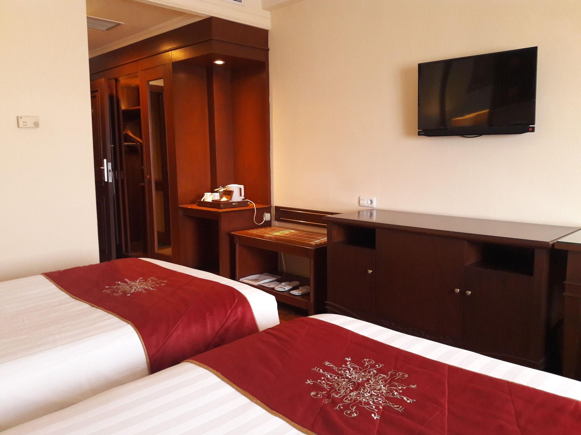 The Sunan Hotel Solo Екстериор снимка